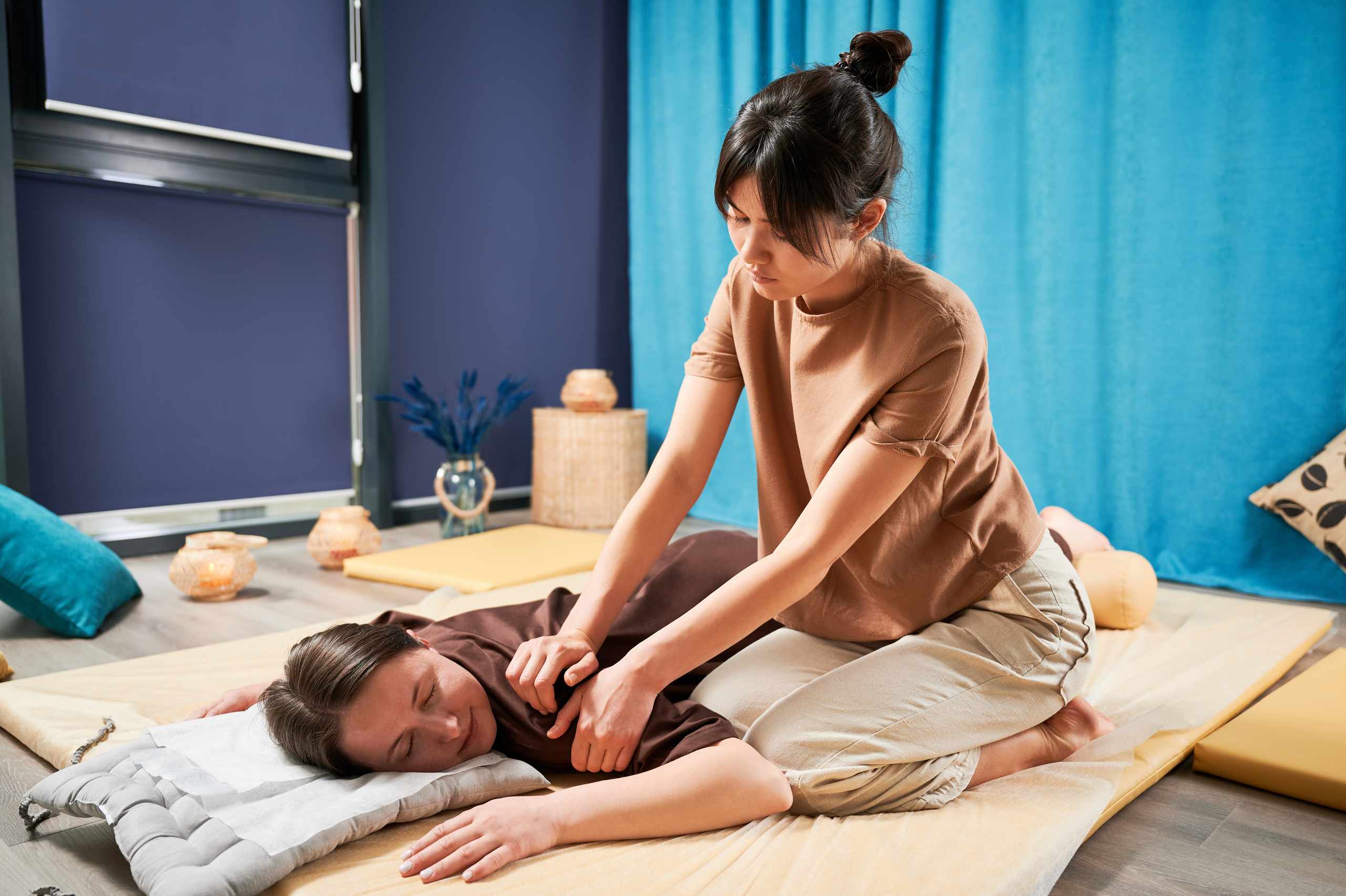 Practicing Ask Comforting Questions During Massage